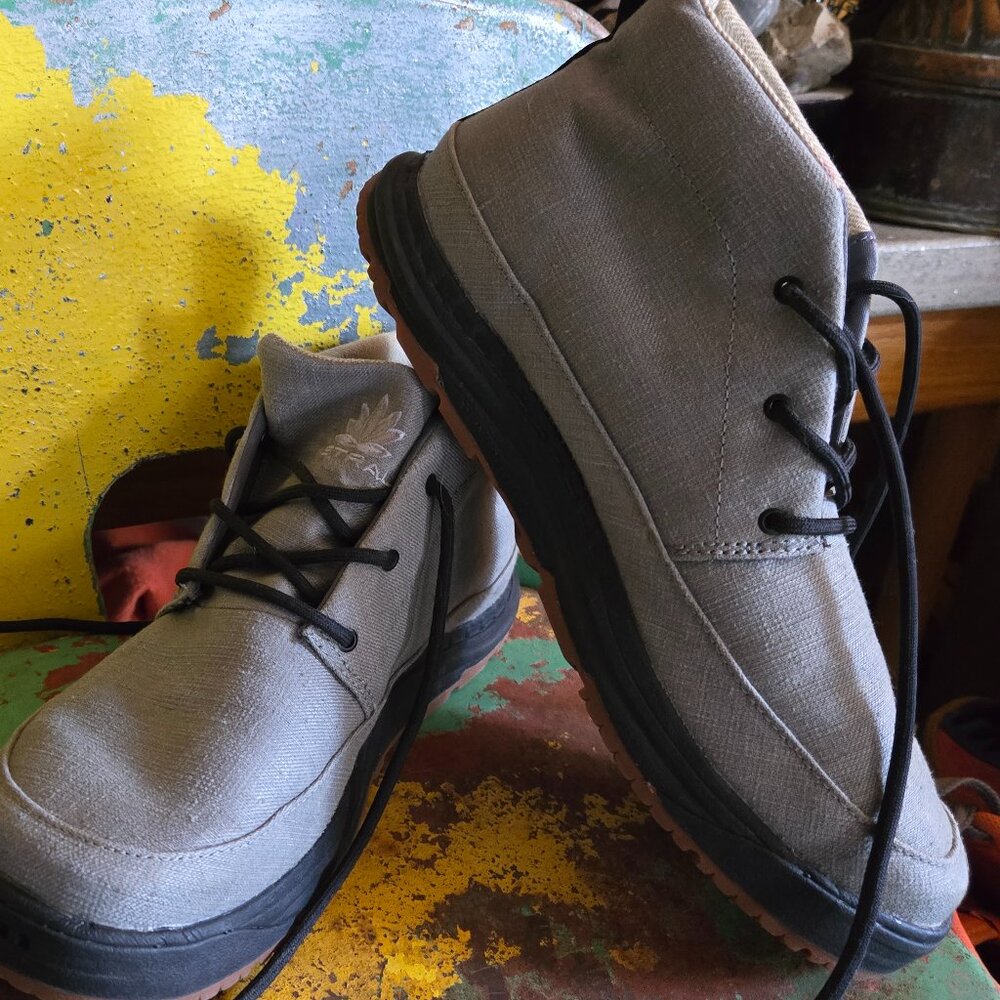 ASTRAL HEMP CHUKKERS GREY SZ 8 MENS